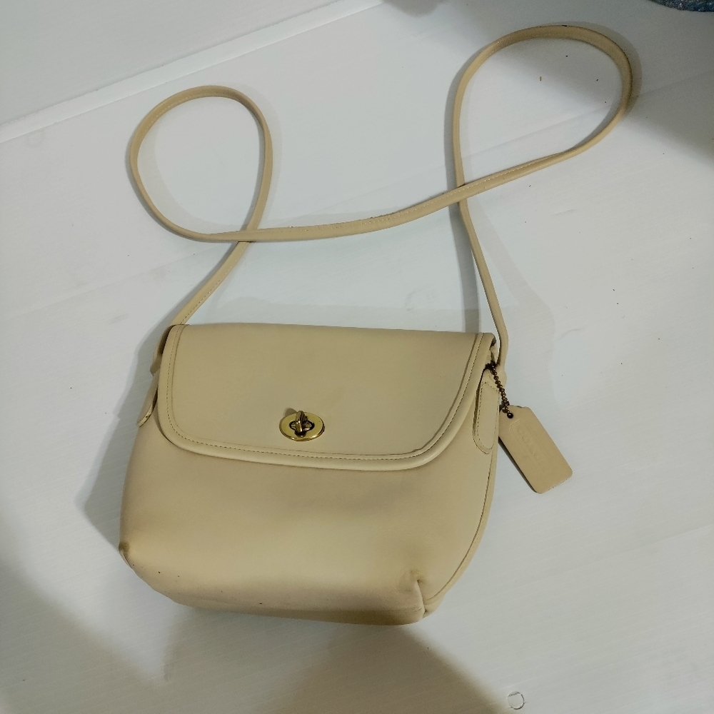 Vintage Coach Quincy Crossbody Bag Cream Leather Toggle Purse - Picture 4 of 16